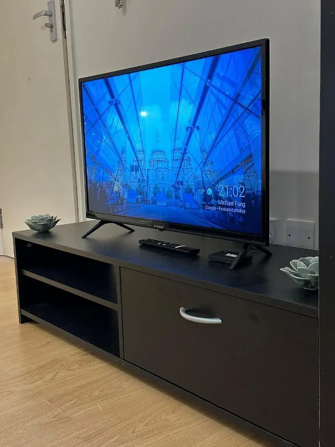 Premium Studio Flat 05 Near Tower Bridge Apartment London