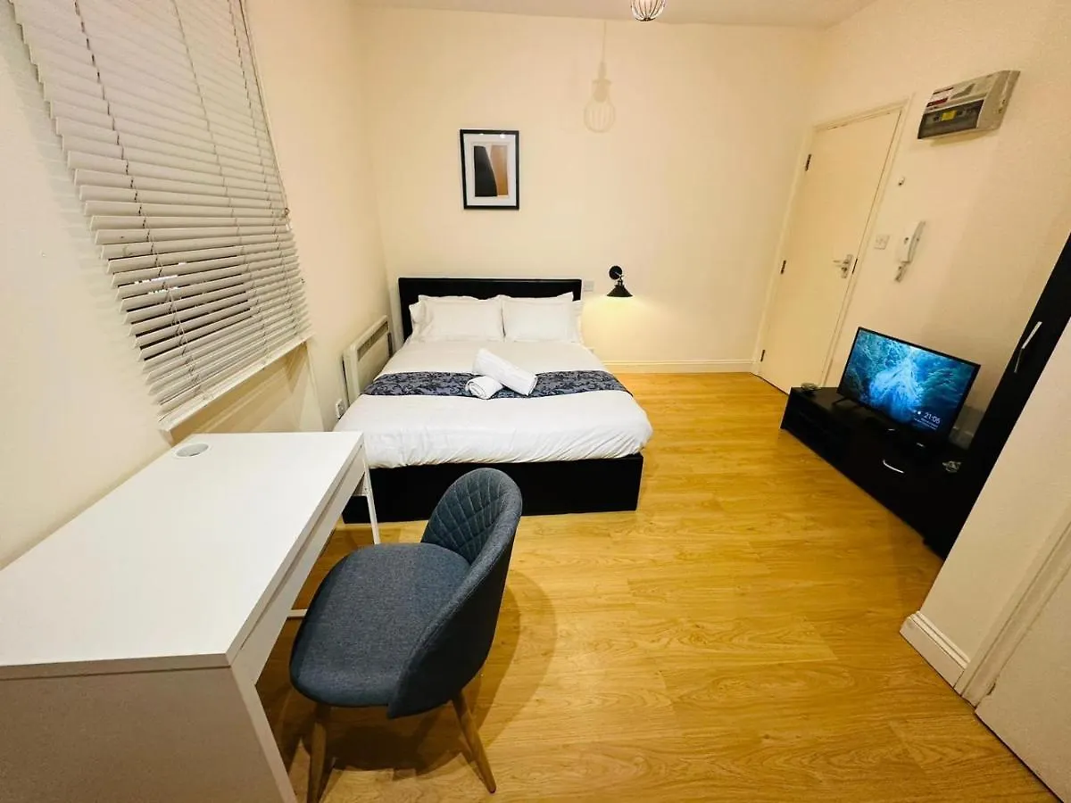 Premium Studio Flat 05 Near Tower Bridge contacts
